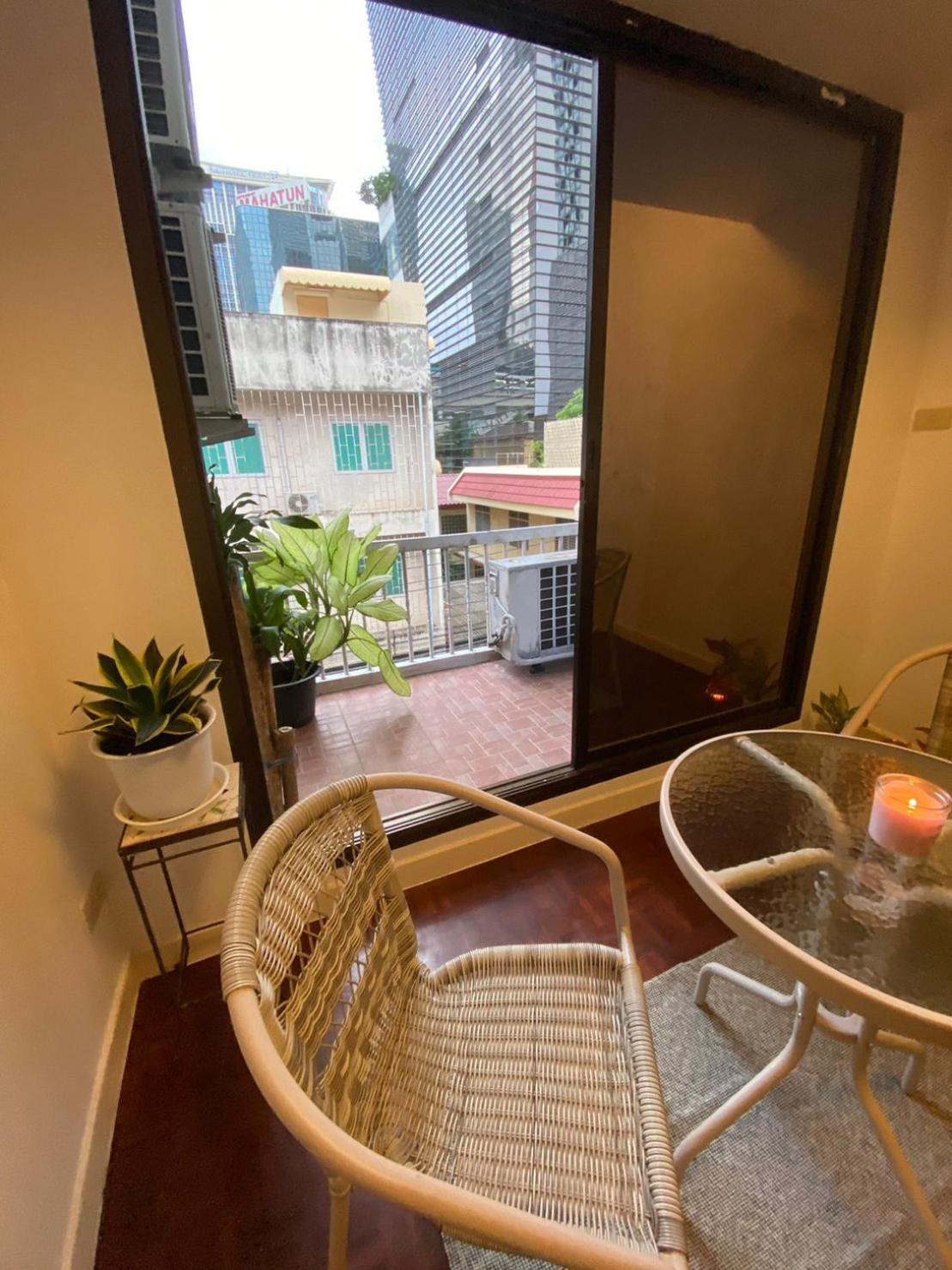 Homey Stay And Cafe By Hematoa Bangkok Zewnętrze zdjęcie